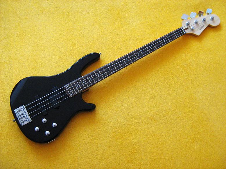 ELEKTRICKÁ BASKYTARA VISION P/ J BASS ČERNÁ