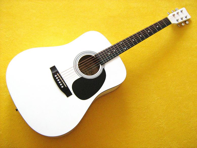 WESTERNOVÁ KYTARA MSA CW150 BÍLÁ