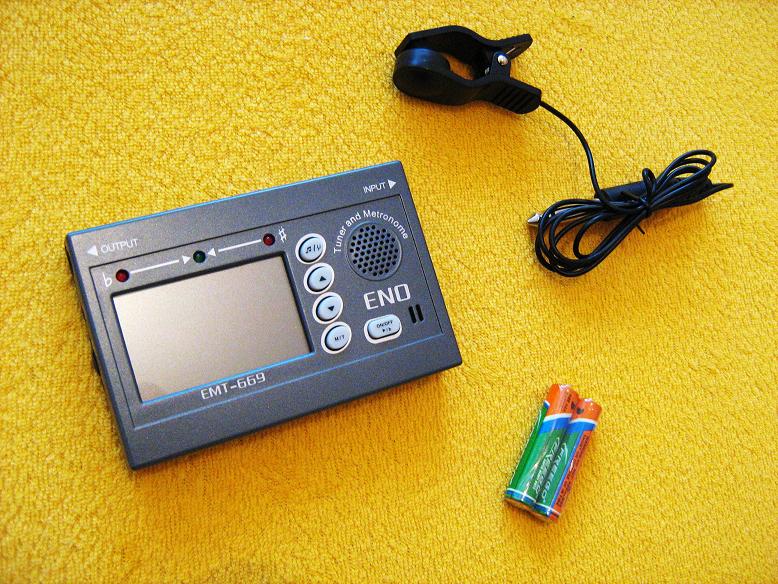 DIGITÁLNÍ LADIČKA/METRONOM EMT669