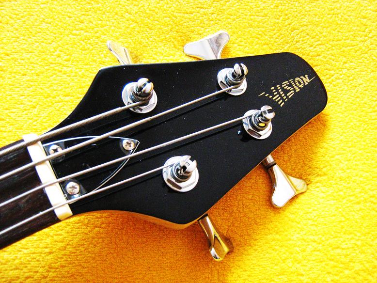 ELEKTRICKÁ BASKYTARA VISION X METAL BASS ČERNÁ