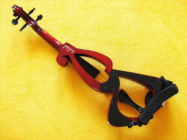 ELEKTRICKÉ 4/4 HOUSLE CELODŘEVĚNÉ HNĚDÁ !!!