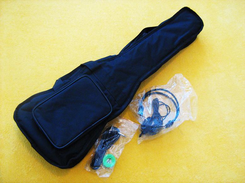 ELEKTRICKÉ 4/4 HOUSLE CELODŘEVĚNÉ ČERVENÁ !!!