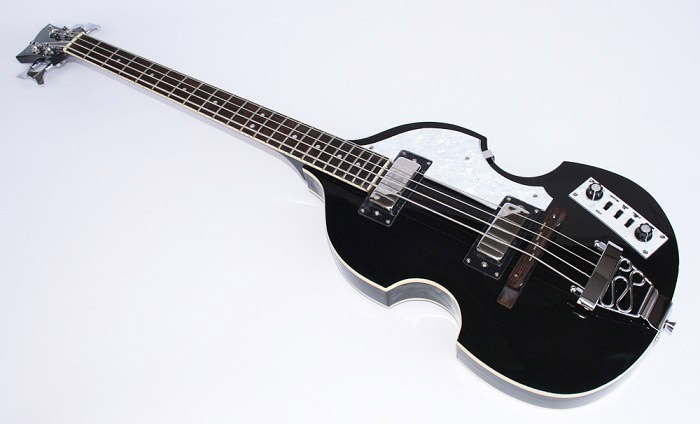  BASKYTARA VIOLINBASS CHERRYSTONE styl BEATLES BASS ČERNÁ