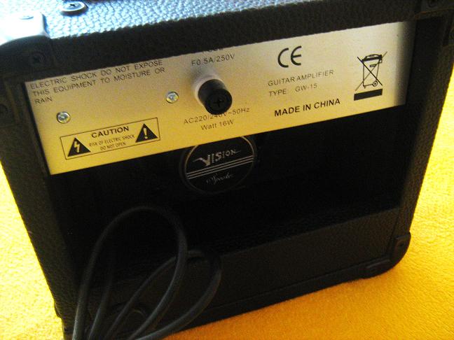 KYTAROVÉ KOMBO VISION 15W + OVERDRIVE