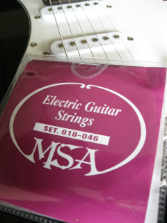 STRUNY ELEKTRICKÁ KYTARA 010 MSA